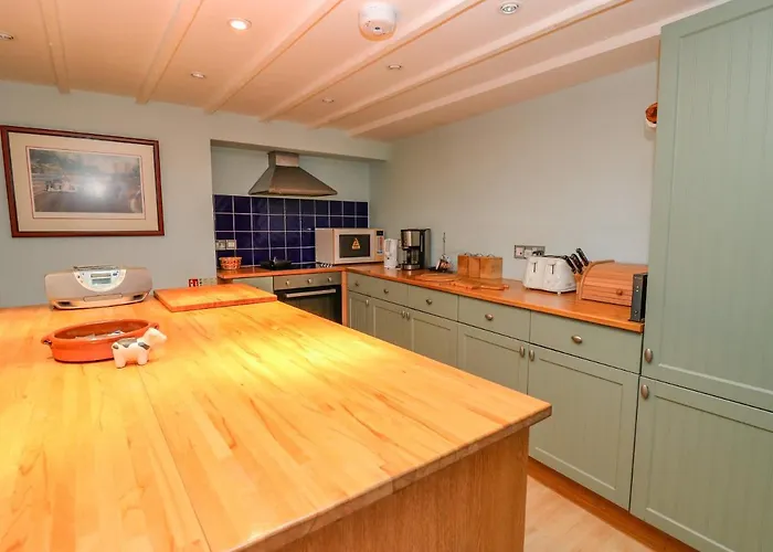 Penybont Apartment