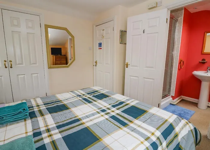 Penybont Apartment