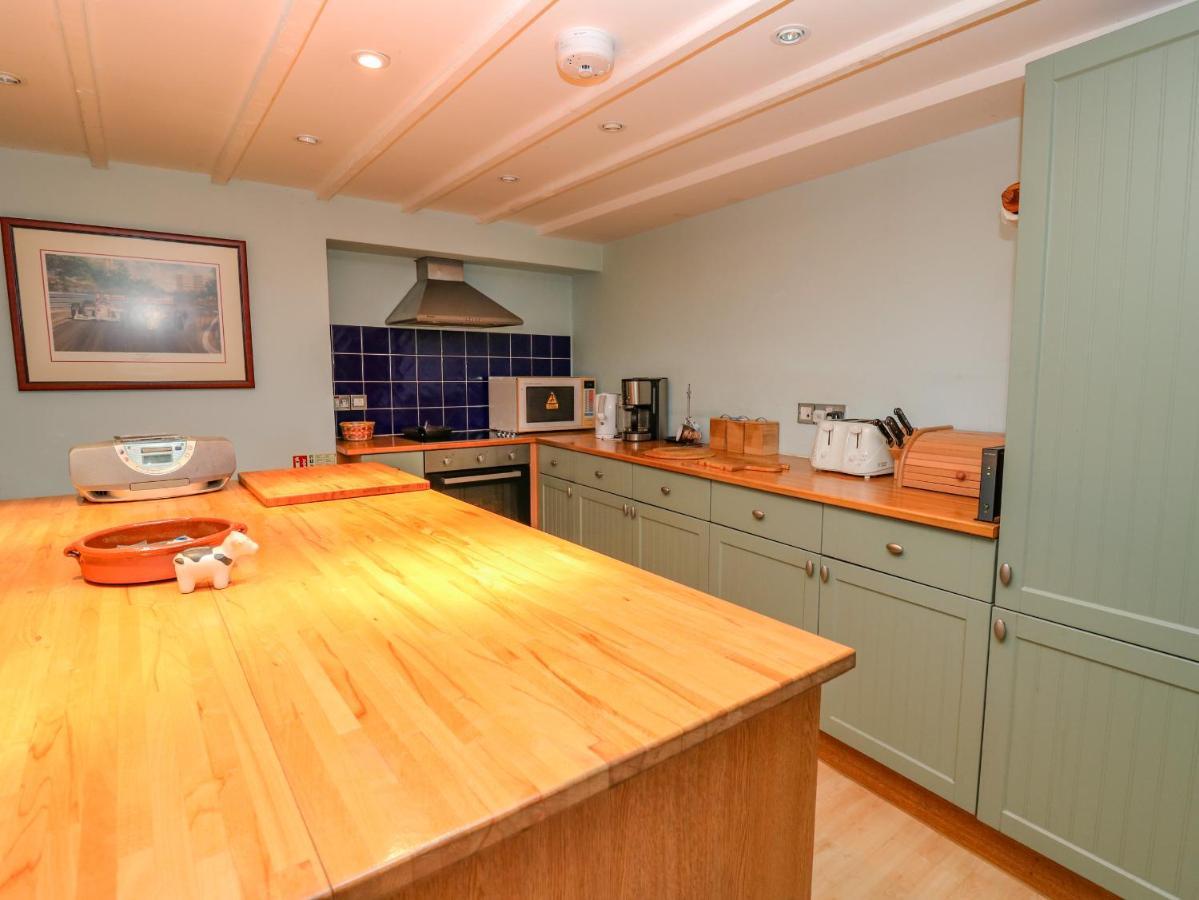 Holiday home Penybont